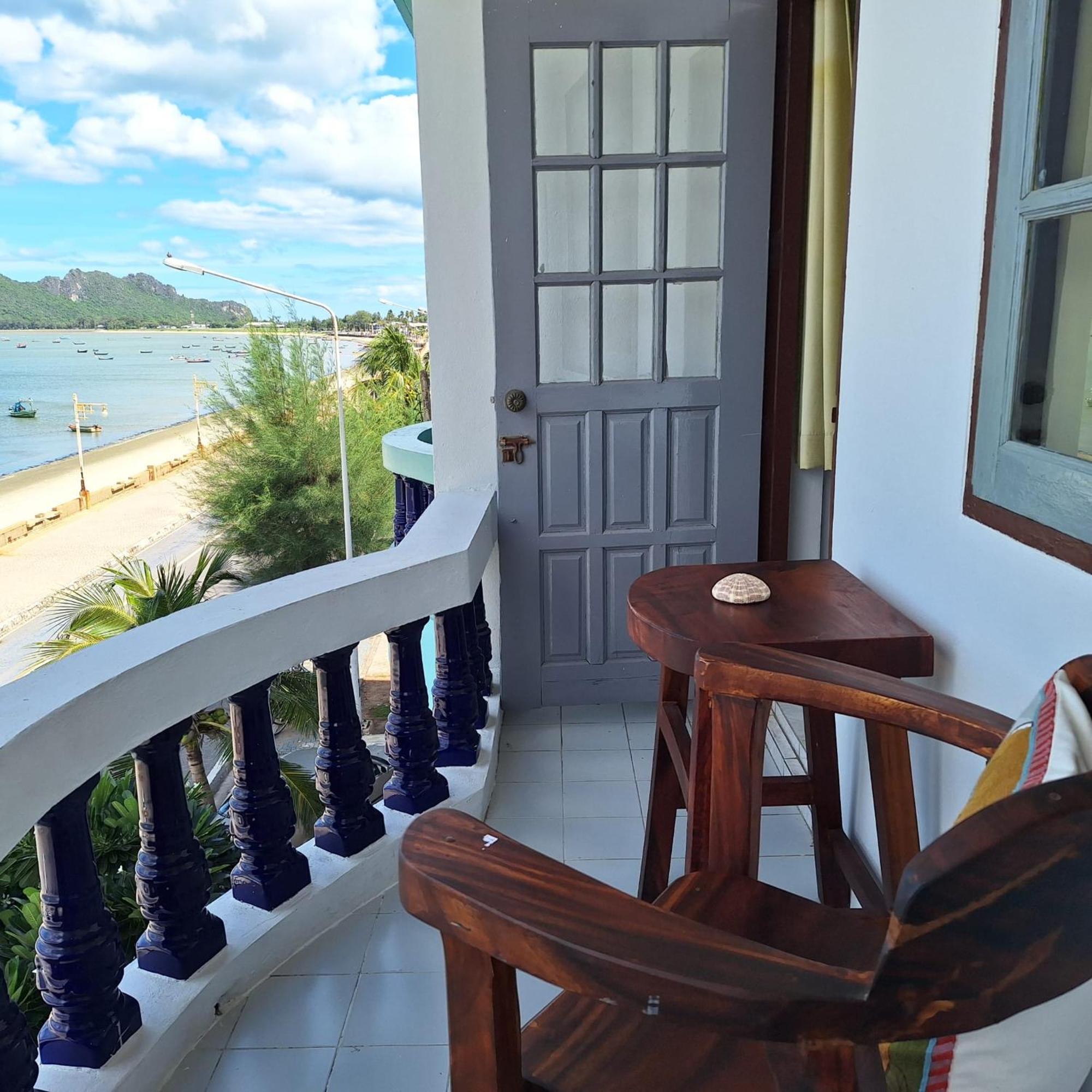 Jungle Cafe And Guesthouse ประจวบคีรีขันธ์ ภายนอก รูปภาพ